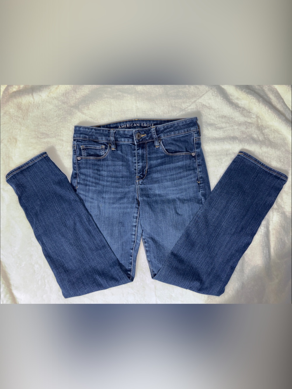 American Eagle Outfitters Dark to Mid Blue Straight Leg Jeans